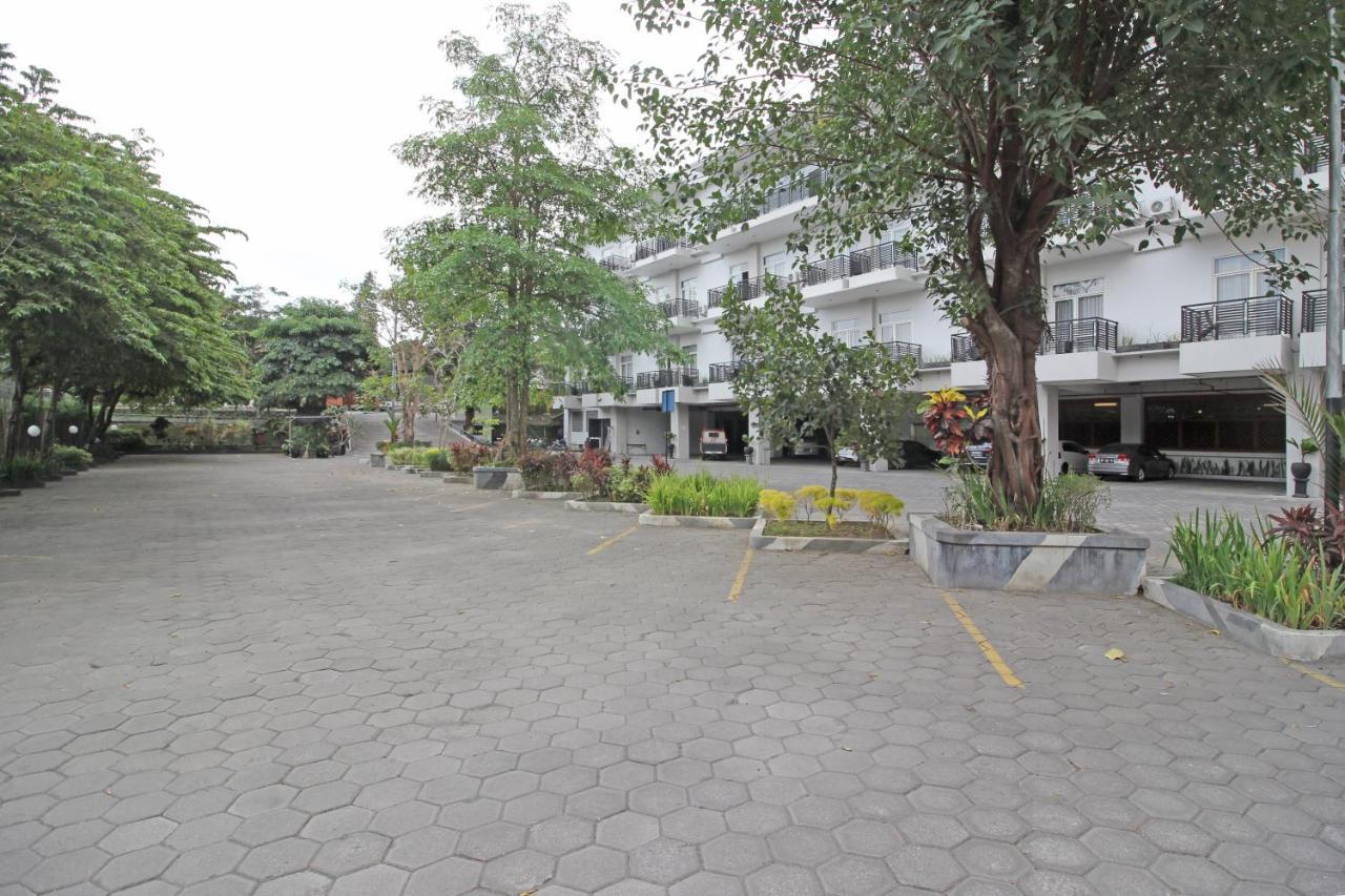 Reddoorz Premium Near Sleman Hall 3* Yogyakarta