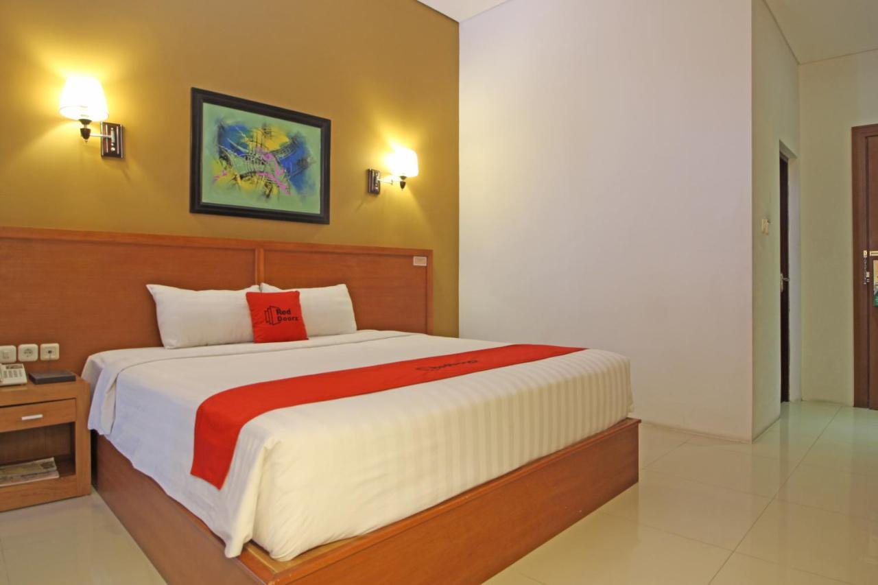Reddoorz Premium Near Sleman Hall Yogyakarta
